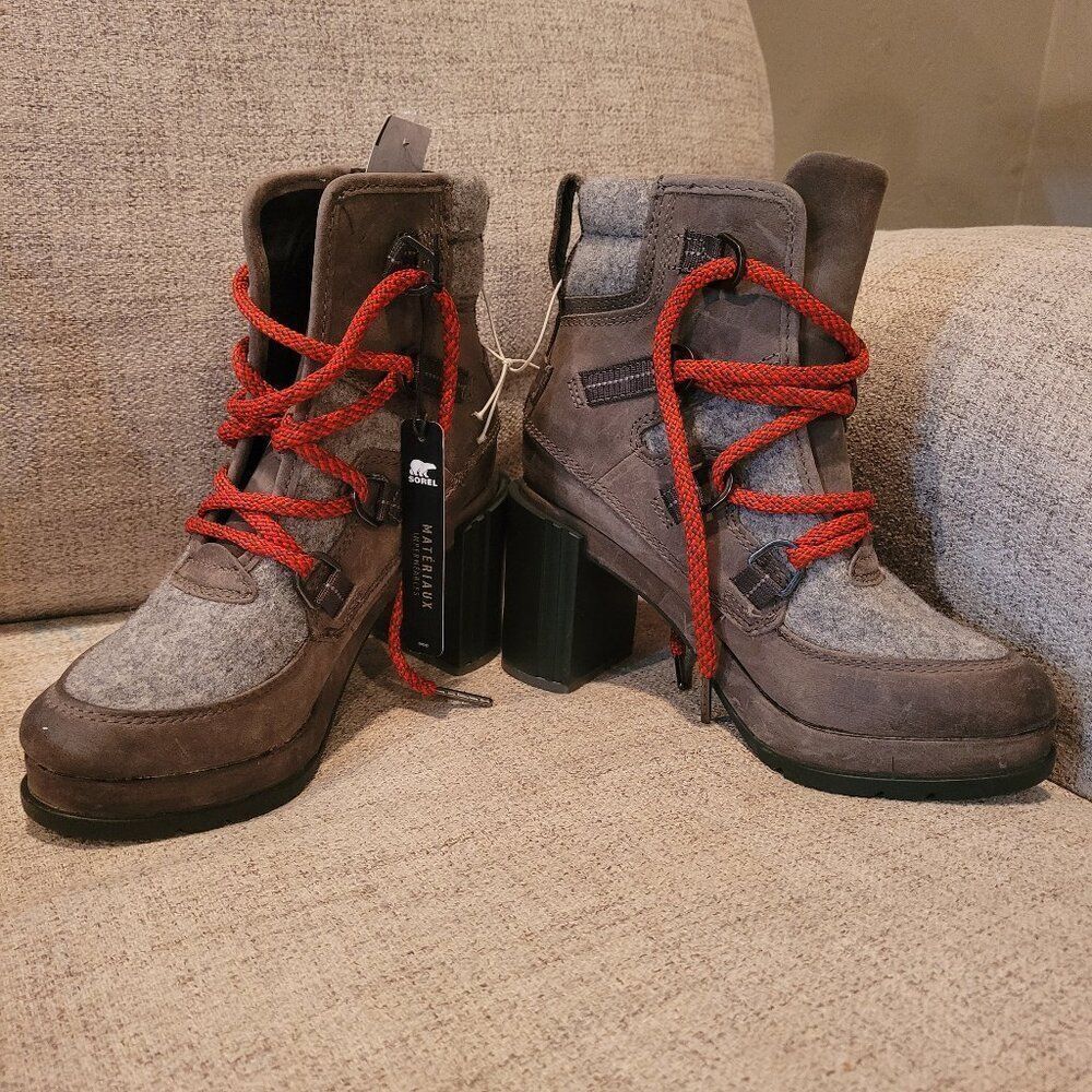 Sorel Blake‎ Gray Lace Up Waterproof Leather Bootie Block Heel Size 5 NWT
